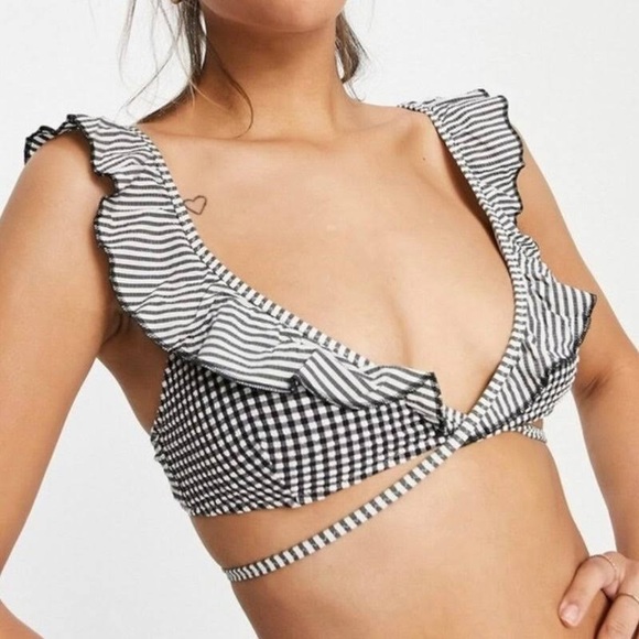 aerie Other - NWOT Aerie Seersucker Ruffle Wrap Bikini Top